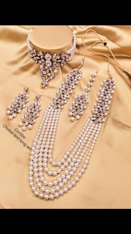 Very demanding Kundan stone beautiful jewellery sets