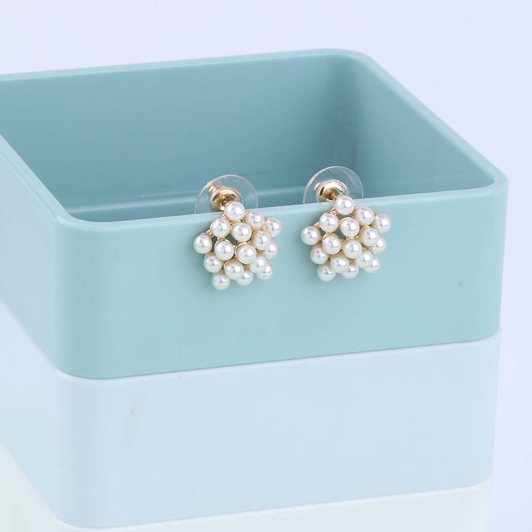 Party Wear Stylish Pearl Stud Earring