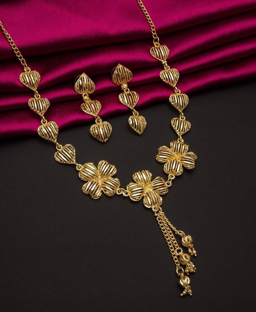 Trendy Alloy Necklace with Earring for Women