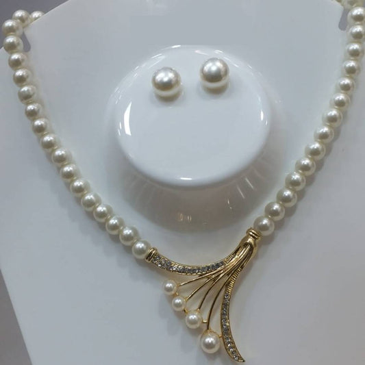 Stylish Pearl Necklace with Earring for Women