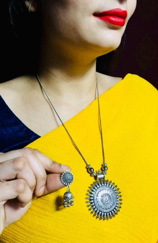 Oxidized Necklace with Earrings