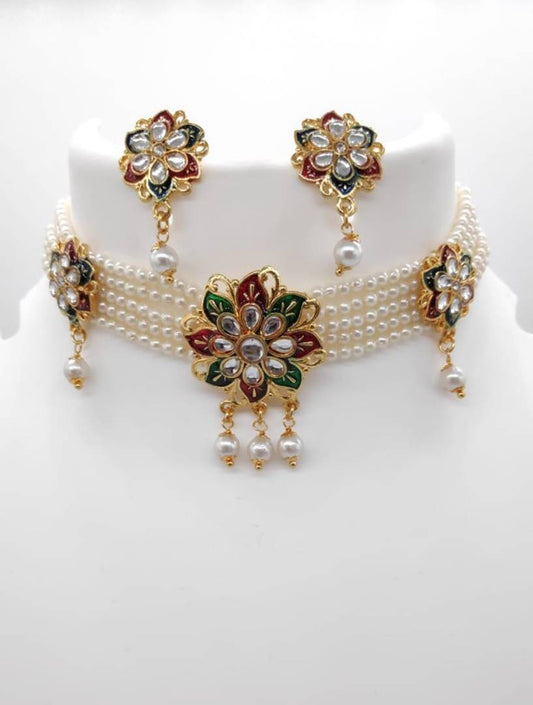 Latest Beautiful Alloy Choker with Earrings