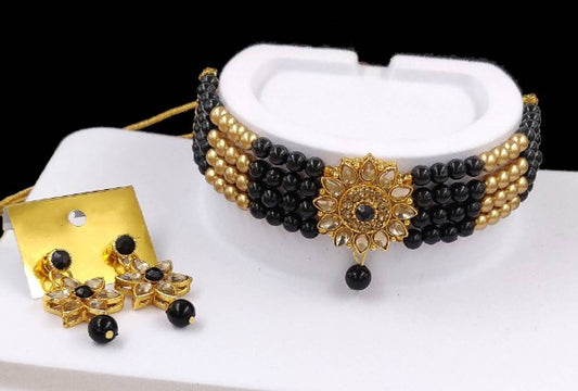 Trendy Alloy Choker with Earring for Women