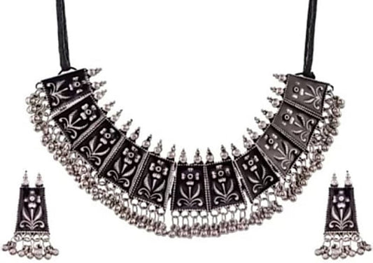 Oxidized silver necklace with earring